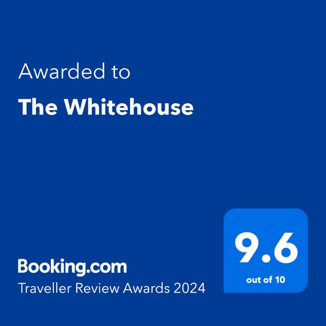 The Whitehouse Holiday Apartments Blackpool Bagian luar foto