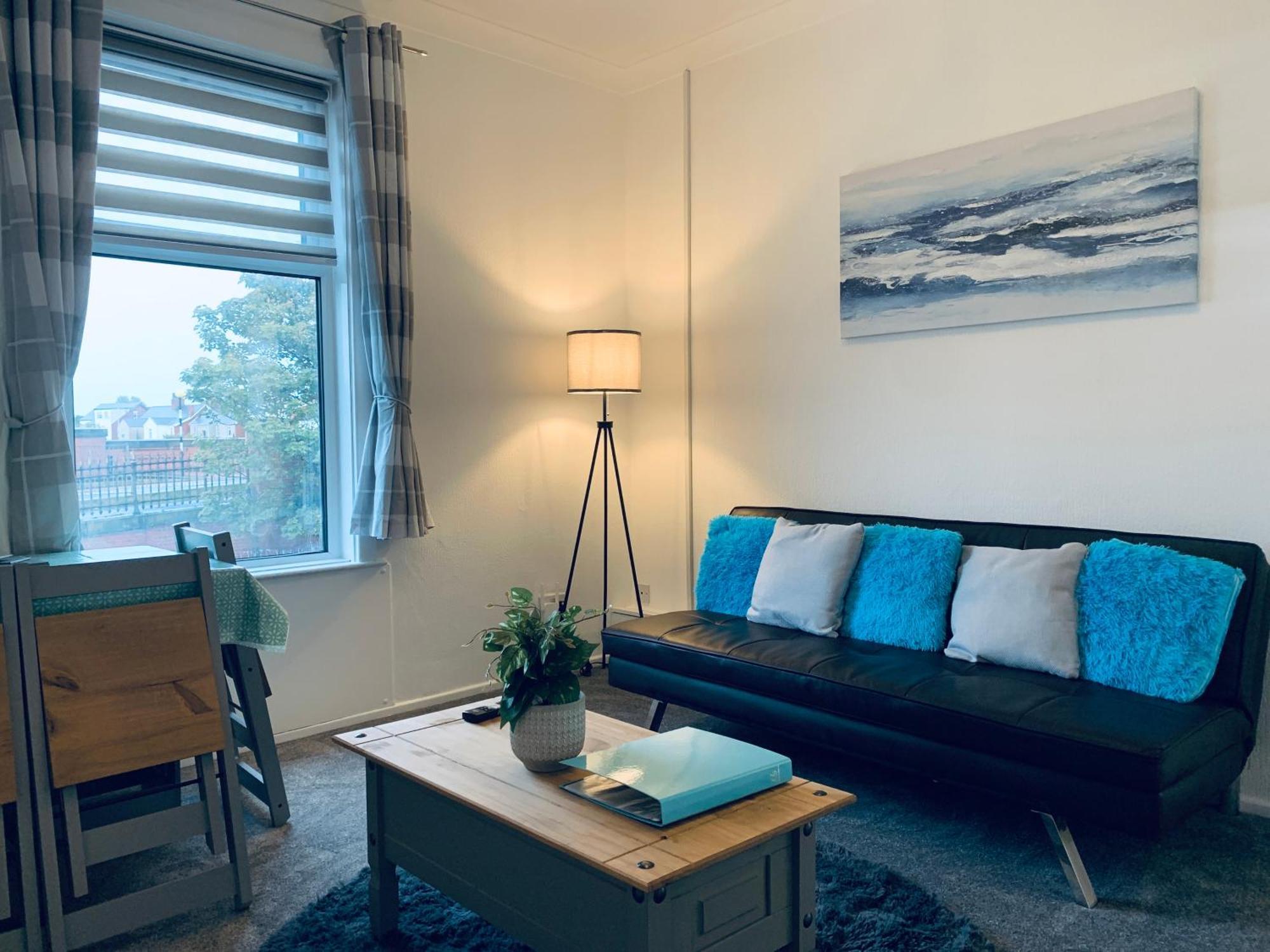 The Whitehouse Holiday Apartments Blackpool Bagian luar foto